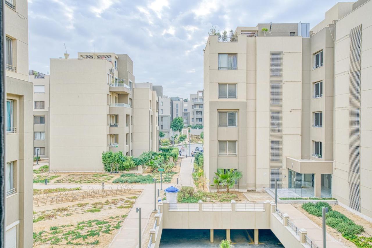 The Suites Near Auc By Elegant Cairo Exterior photo