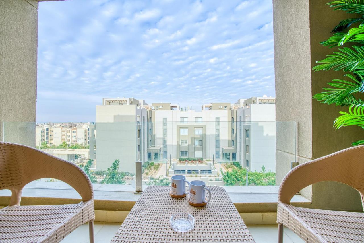 The Suites Near Auc By Elegant Cairo Exterior photo